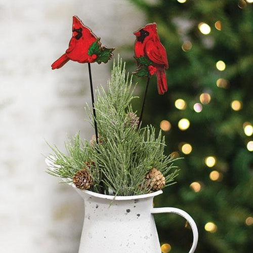 Wooden cardinal pick