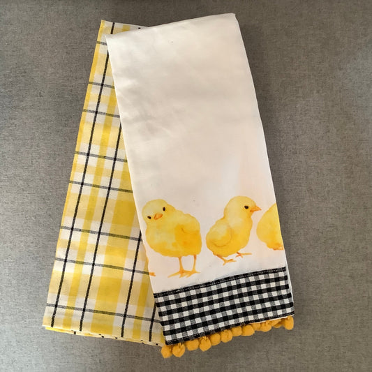 Yellow chicks towel set