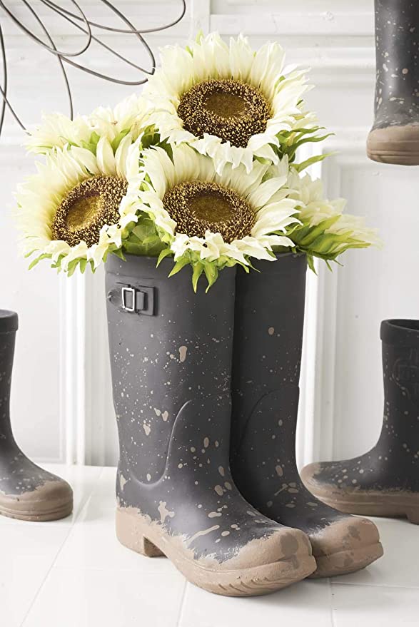 Rain boot planter
