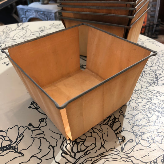 Vintage pint berry baskets