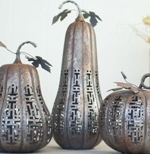 Metal pumpkins in 3 shapes
