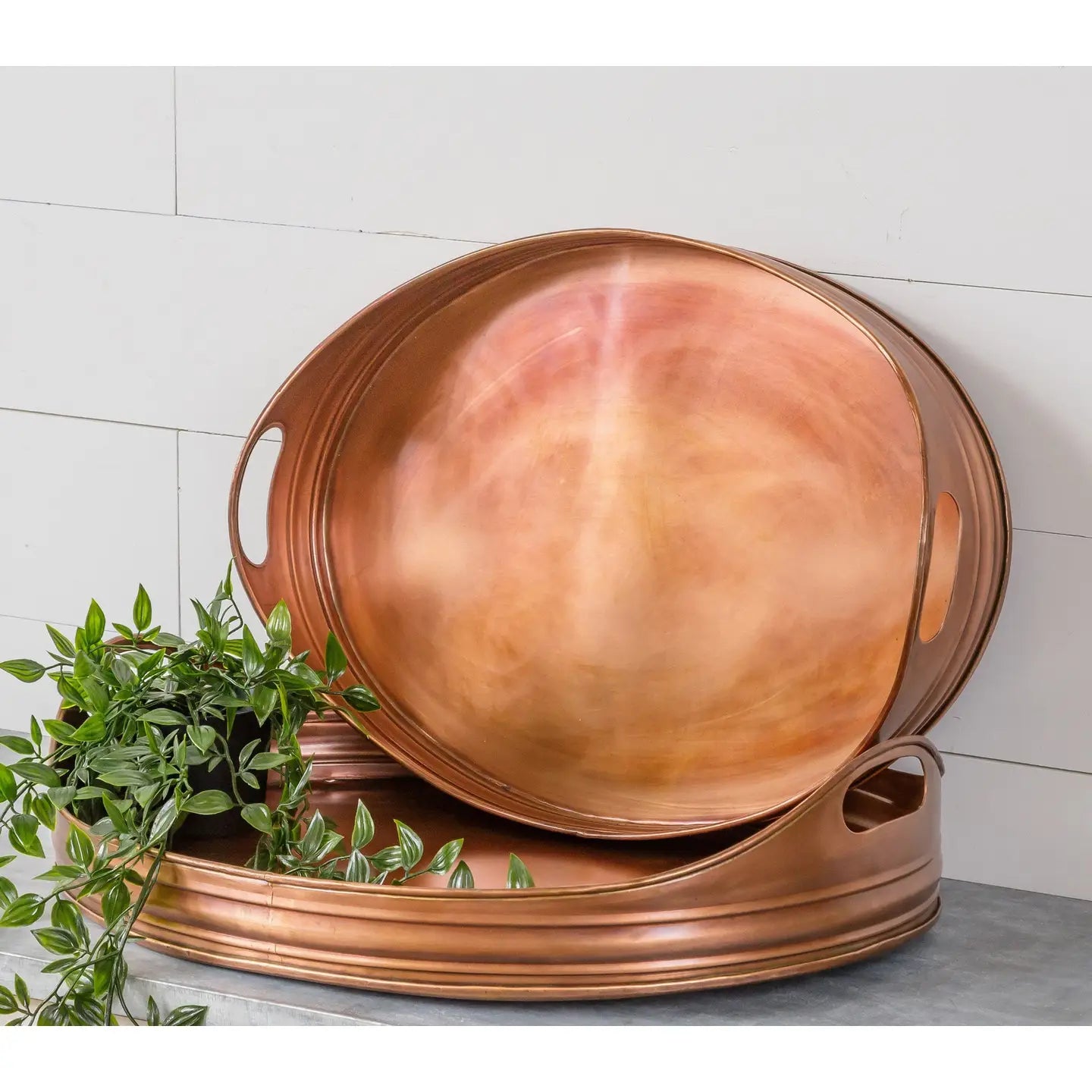 Oval copper finish tray