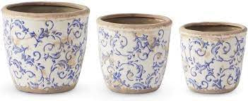 Blue and white pots in 3 sizes