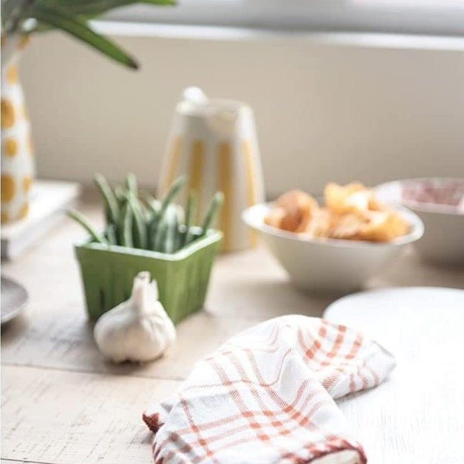 Ceramic berry bowl