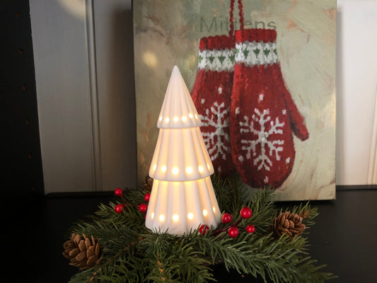 led holiday tree small banded