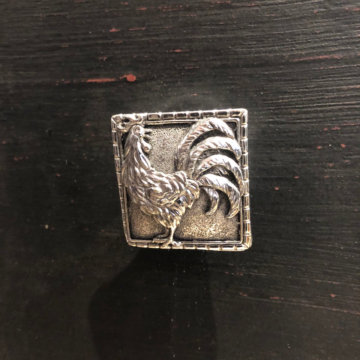 Rooster drawer pull.